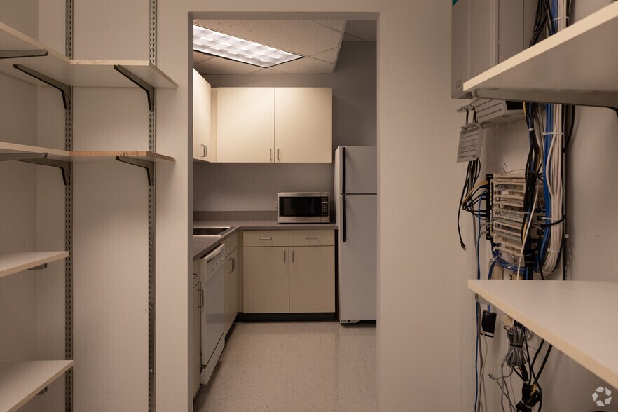 More Photos Of 19751 E Mainstreet, Parker Office For Lease