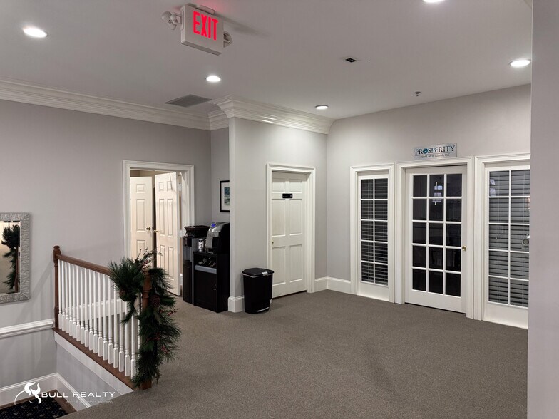 More Photos Of 4651 Olde Towne Pky, Marietta Office Residential For Lease