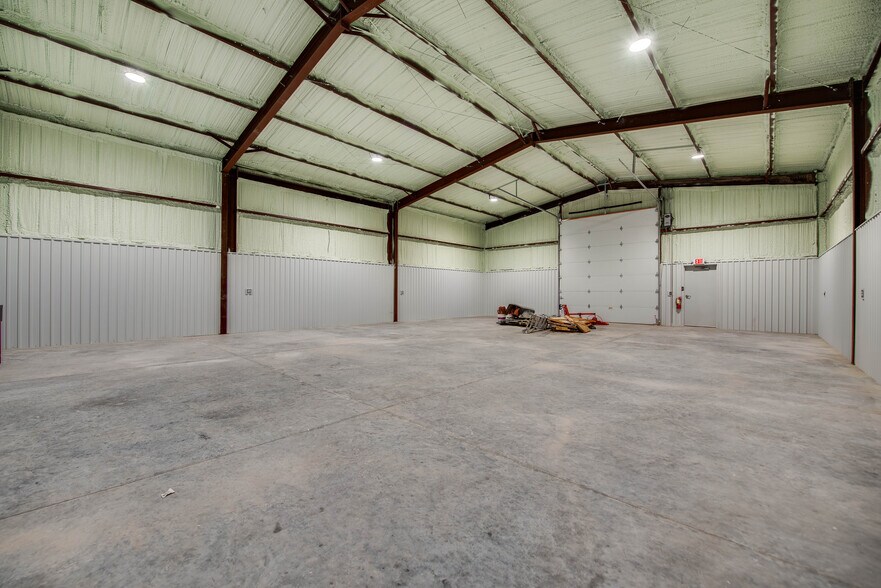 More Photos Of 1808 N FM 1788, Midland Warehouse For Lease
