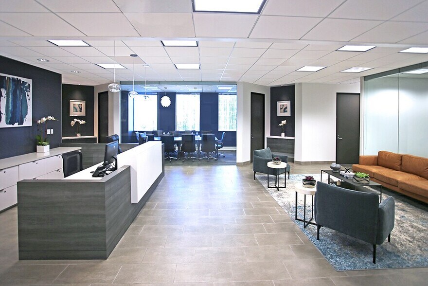 Primary Photo Of 444 W Ocean Blvd, Long Beach Coworking Space