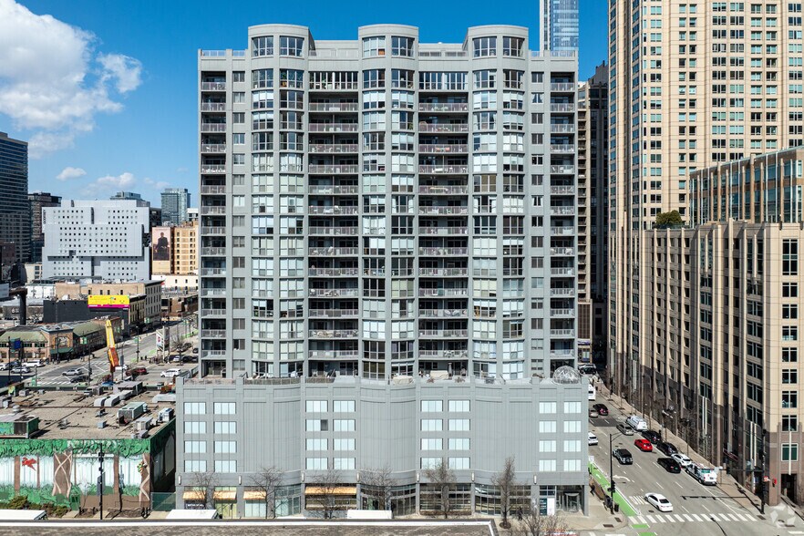 More Photos Of 600 N Dearborn, Chicago Apartments For Lease