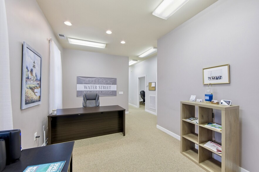 More Photos Of 6475 N Croatan Hwy, Kitty Hawk Office Residential For Sale