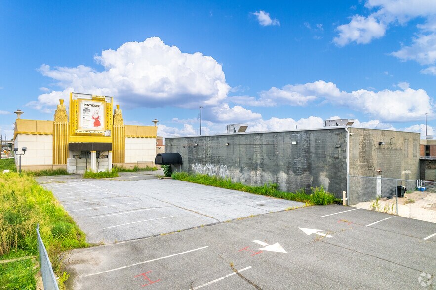 More Photos Of 3001 Castor Ave, Philadelphia Warehouse For Sale