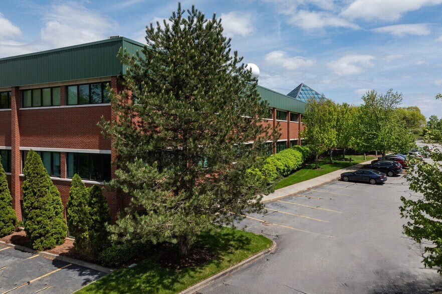 More Photos Of 350 Myles Standish Blvd, Taunton Flex For Lease