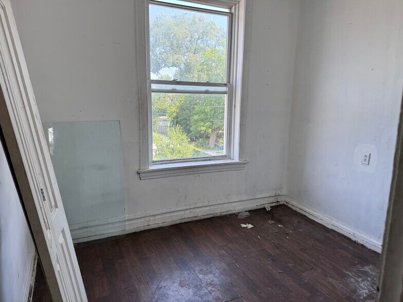More Photos Of 7701 S Halsted St, Chicago Apartments For Sale