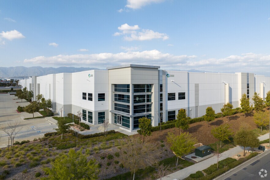More Photos Of 2000 W BaseLine Rd, Rialto Distribution For Lease