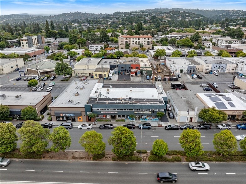 More Photos Of 778 El Camino Real, San Carlos Storefront Retail Office For Sale