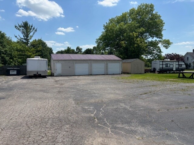 More Photos Of 413 Bank St, Lodi Restaurant For Sale