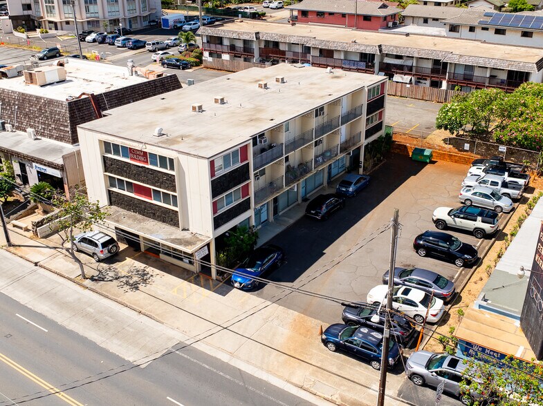 More Photos Of 3427 Waialae Ave, Honolulu Storefront Retail Residential For Sale