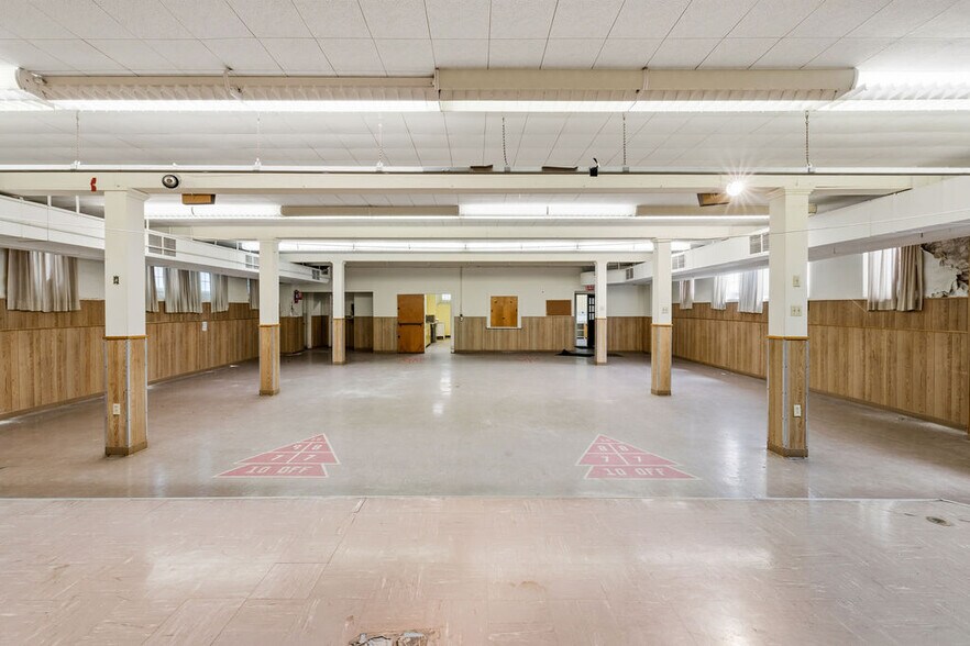 More Photos Of 350 E Tulane Rd, Columbus Religious Facility For Sale