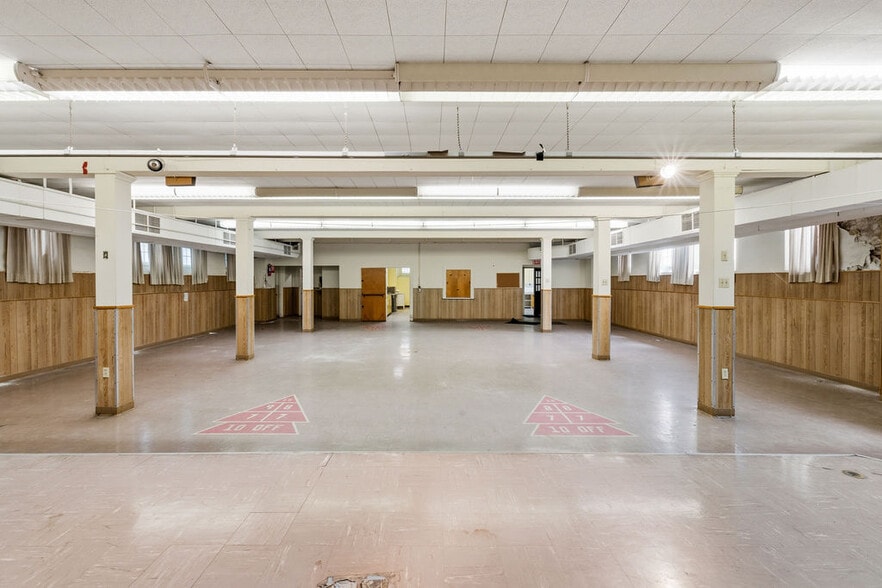 More Photos Of 366 E Tulane Rd, Columbus Religious Facility For Sale
