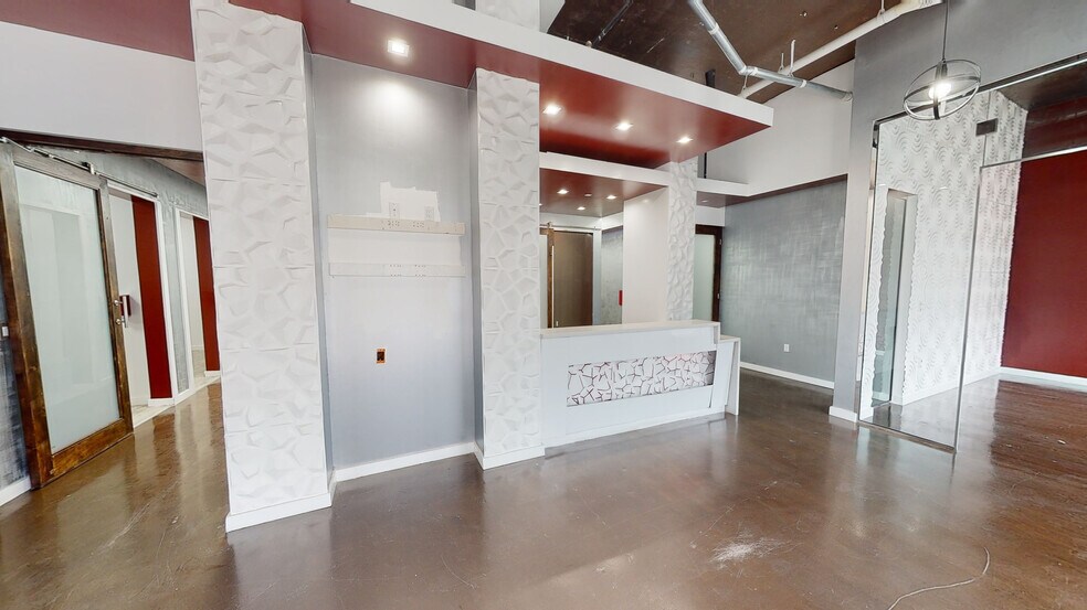 More Photos Of 585 Pine Ave, Long Beach Apartments For Lease