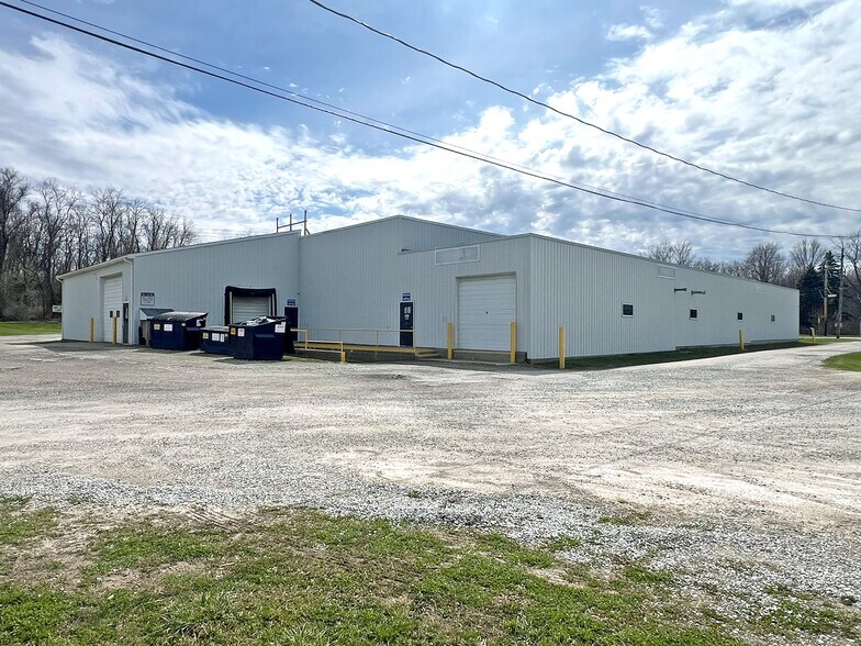 More Photos Of 2505 Avonia Rd, Fairview Industrial For Sale