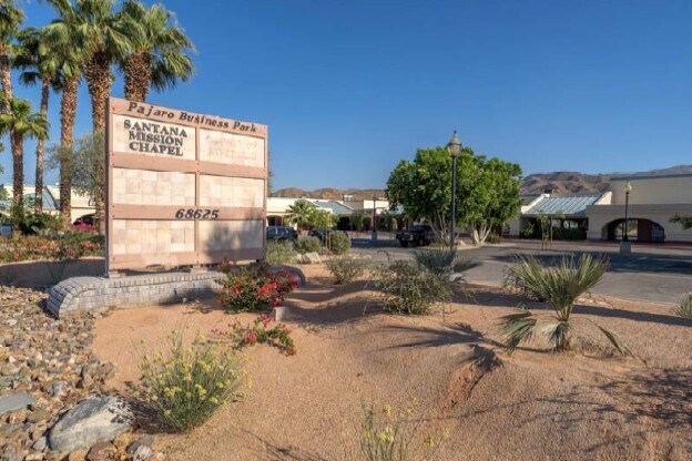 More Photos Of 68625 Perez Rd, Cathedral City Showroom For Lease