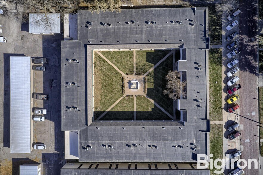 More Photos Of 633 E 10th St, York Apartments For Sale