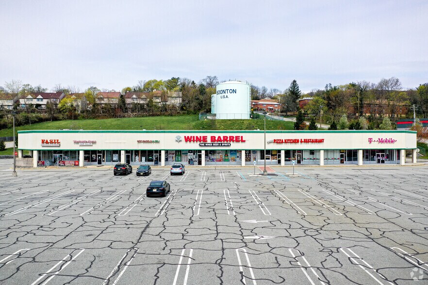 More Photos Of 300 Wootton St, Boonton Unknown For Lease