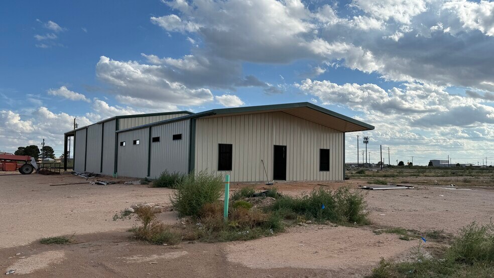 More Photos Of 1714 N FM 1788, Midland Warehouse For Lease