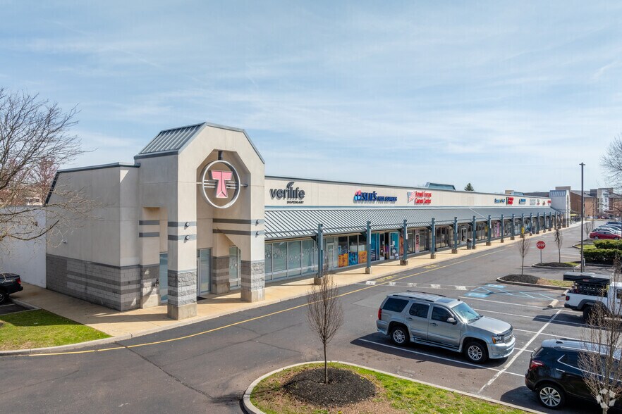 More Photos Of 204 Shoemaker Rd, Pottstown Storefront For Lease