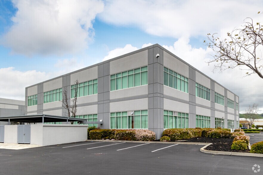 More Photos Of 237 S Hillview Dr, Milpitas Research And Development For Lease