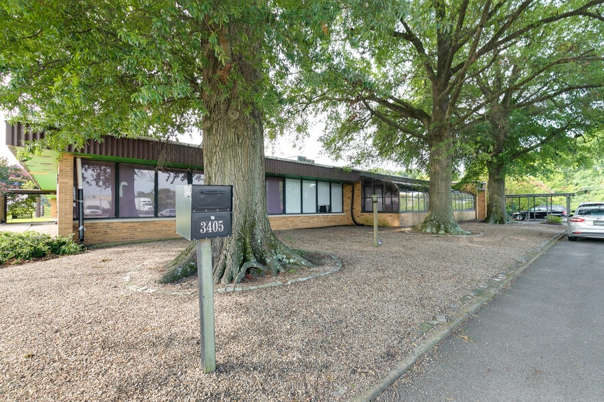 More Photos Of 3405 Commerce Rd, Richmond Warehouse For Sale