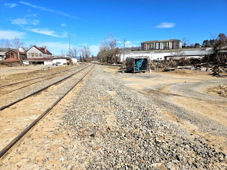 More Photos Of 9 Reed St, Asheville Land For Sale