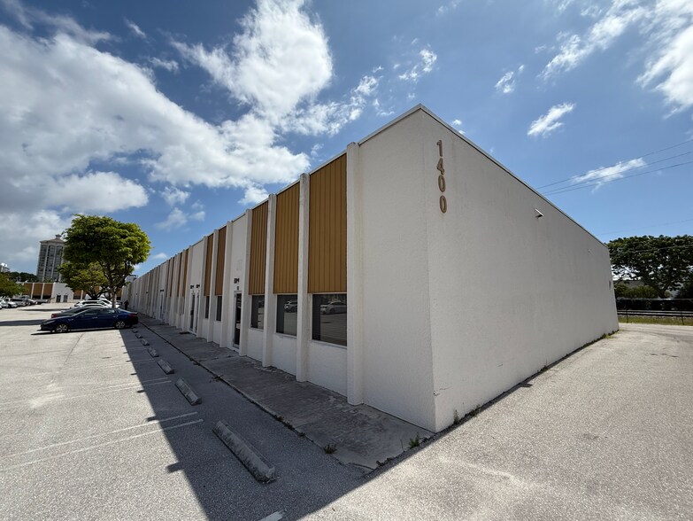 More Photos Of 1400 Alabama Ave, West Palm Beach Industrial For Lease