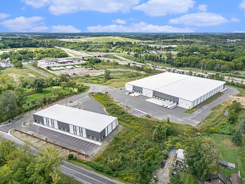 More Photos Of 9809 S Division Ave, Byron Center Distribution For Lease