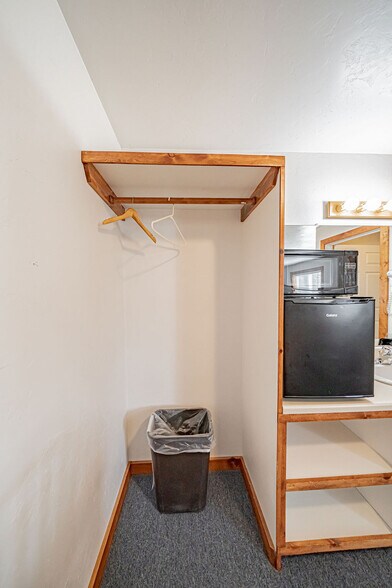 More Photos Of 3427 Swan Valley Hwy, Irwin Hotel For Sale