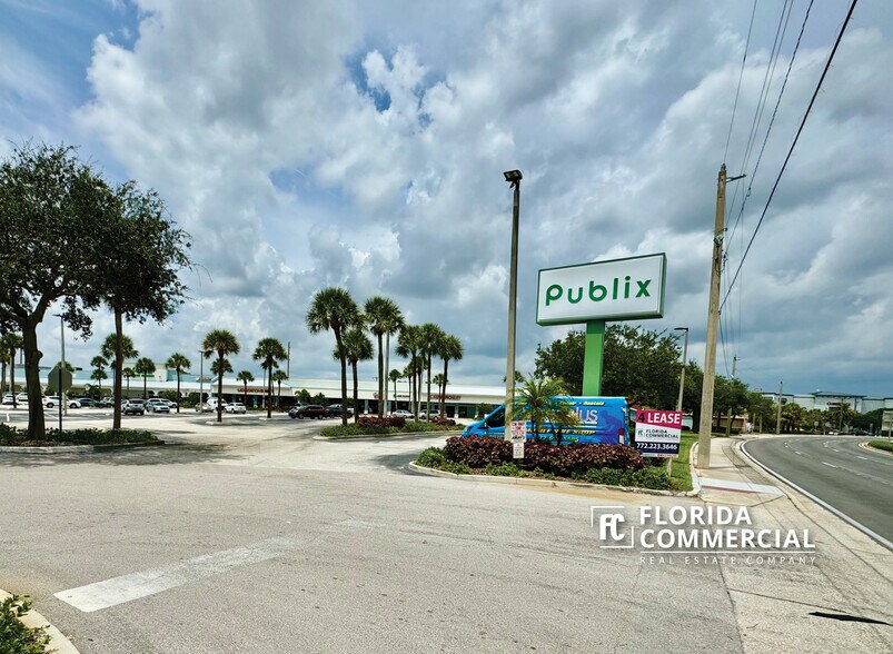 More Photos Of 746 SW Federal Hwy, Stuart Unknown For Lease