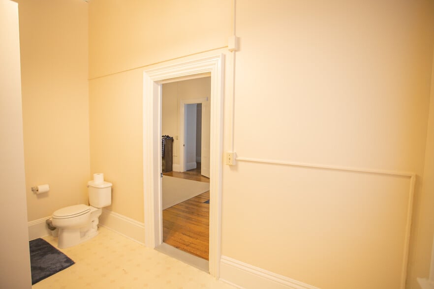 More Photos Of 43-49 Main, Bangor Office For Sale