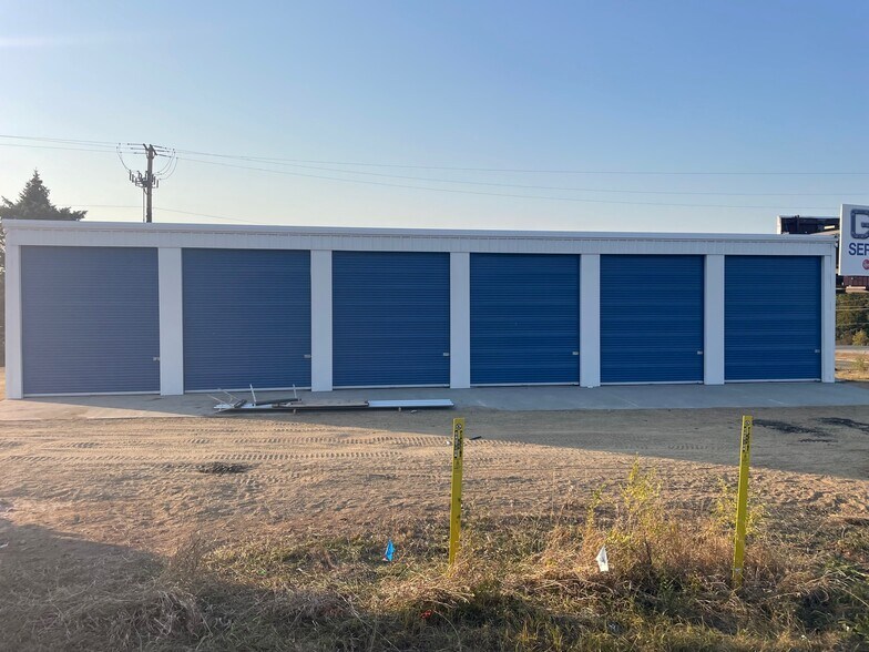 Primary Photo Of 104 Spruce St, Paynesville Self Storage For Sale