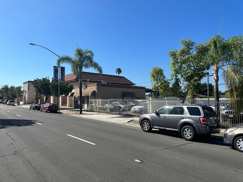 More Photos Of 6878 El Cajon Blvd, San Diego General Retail For Lease