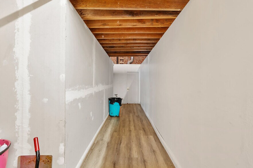 More Photos Of 331 Georgia St, Vallejo Storefront For Sale