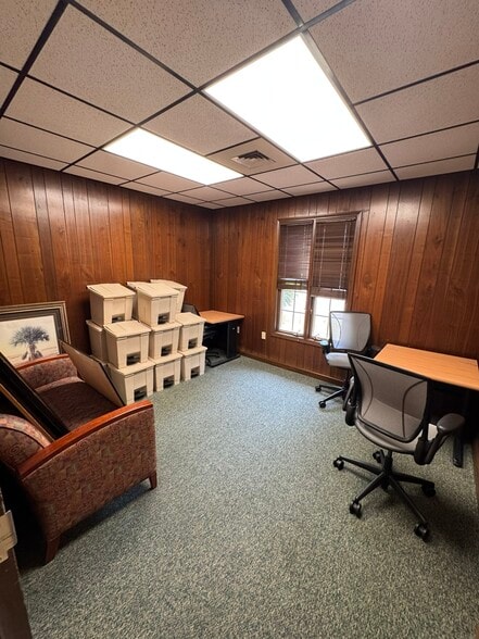 More Photos Of 407 N Salem Ave, Sumter Medical For Lease