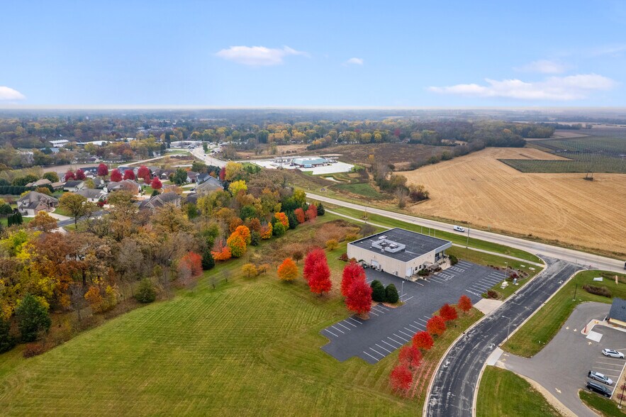 More Photos Of 600 Kenseth Way, Cambridge Lodge Meeting Hall For Sale