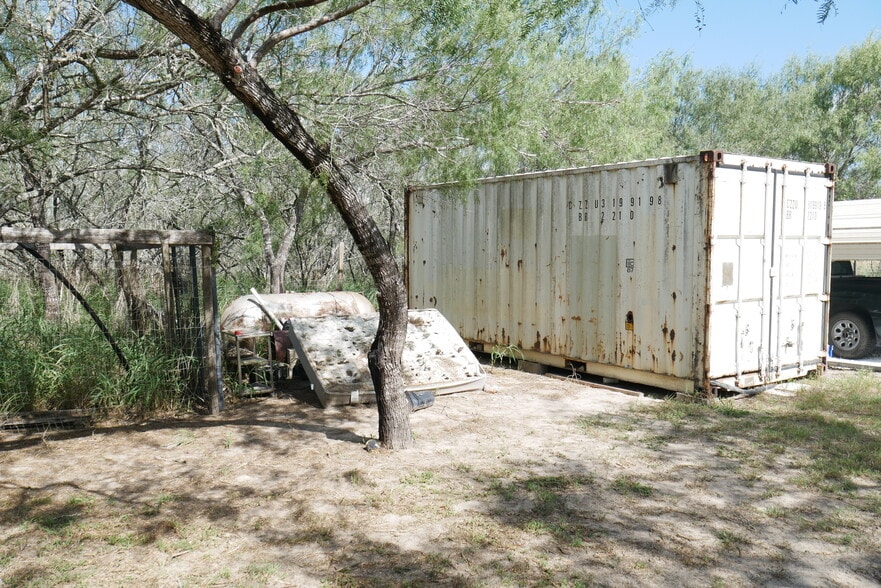 More Photos Of 346 E County Road 2295, Riviera Land For Sale