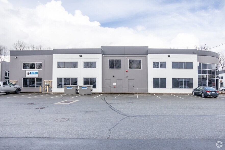 More Photos Of 44981 Commercial Crt, Chilliwack Warehouse For Lease