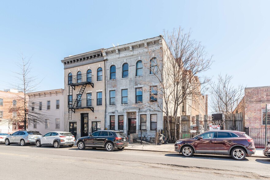 More Photos Of 215 Buffalo Ave, Brooklyn Apartments For Sale