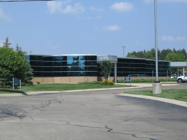 More Photos Of 8235 N Holly Rd, Grand Blanc Office For Lease