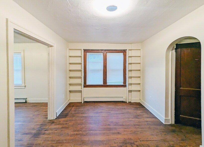 More Photos Of 514 Davis Ave, Endicott Apartments For Sale