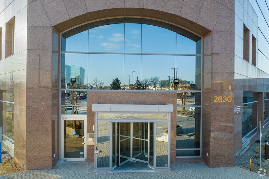 More Photos Of 2630 Skymark Ave, Mississauga Office For Lease