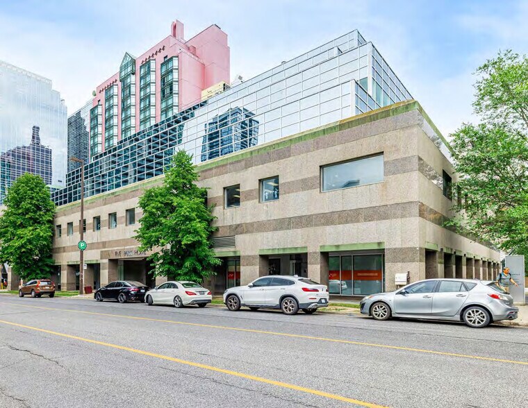 More Photos Of 5 Park Home Ave, Toronto Office For Lease