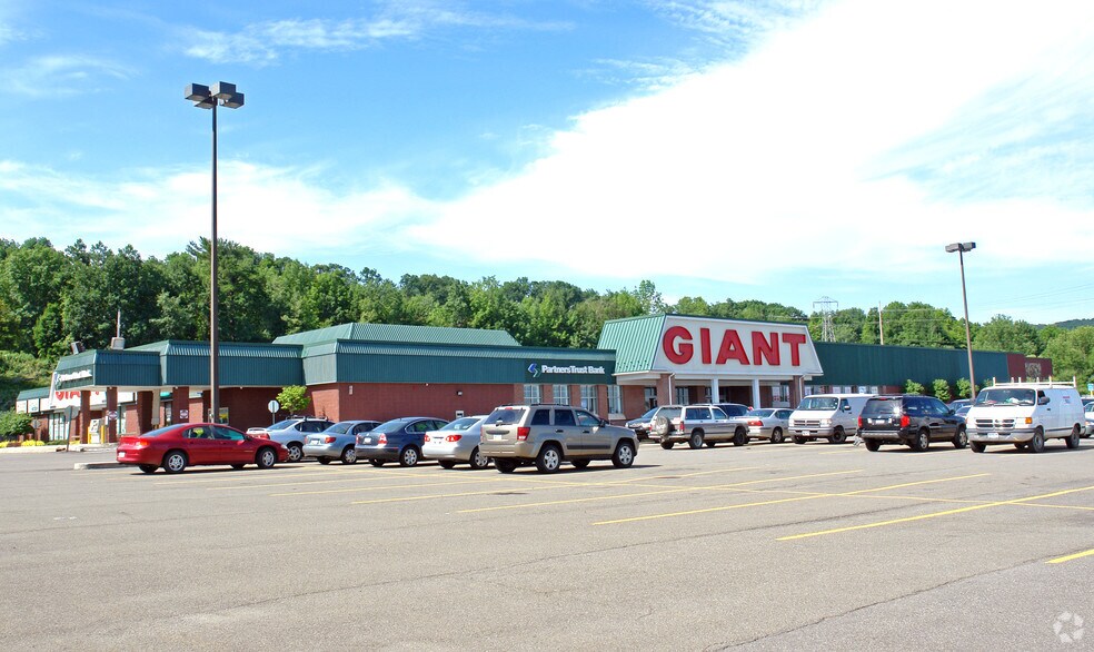 More Photos Of 100 Rano Blvd, Vestal Township Restaurant For Lease