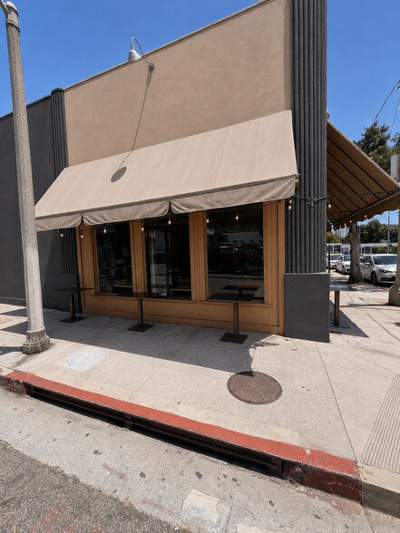 More Photos Of 2301-2309 Main St, Santa Monica Storefront Retail Office For Lease