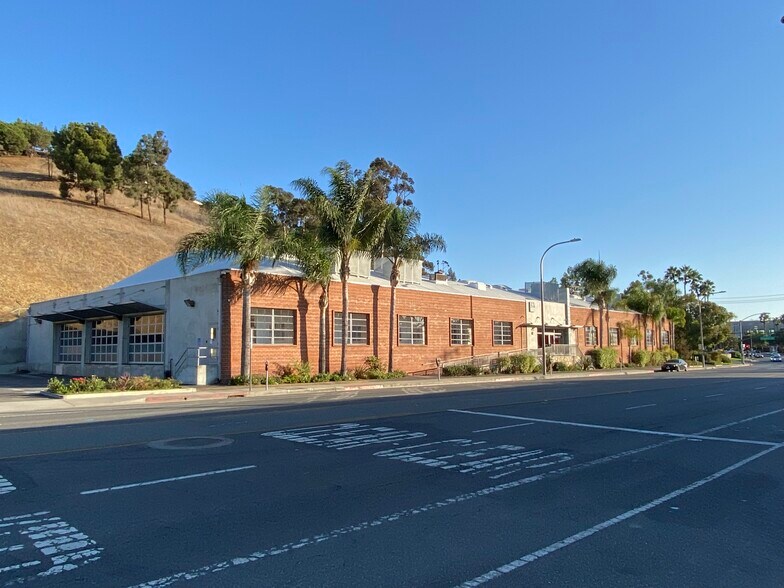 Primary Photo Of 9530-9534 Jefferson Blvd, Culver City Flex For Lease