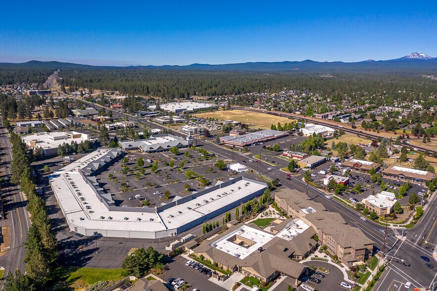 More Photos Of 61334 S Highway 97, Bend Unknown For Lease