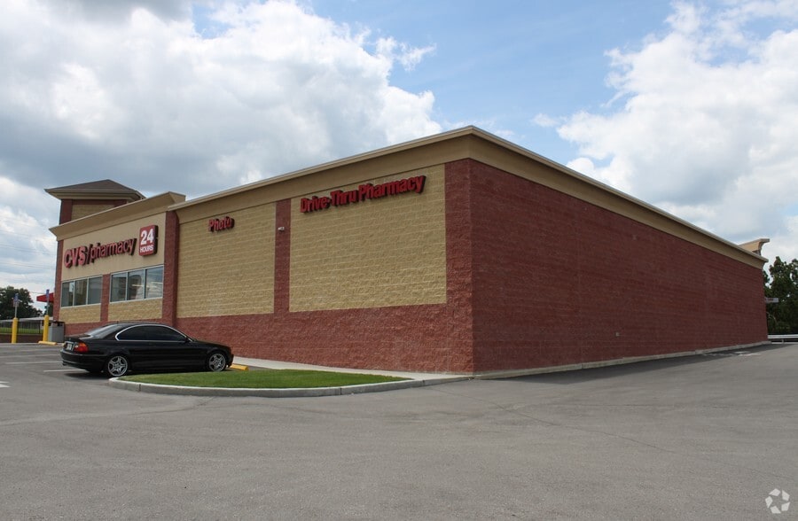 More Photos Of 8915 Saint Charles Rock Rd, Saint Louis Drugstore For Lease