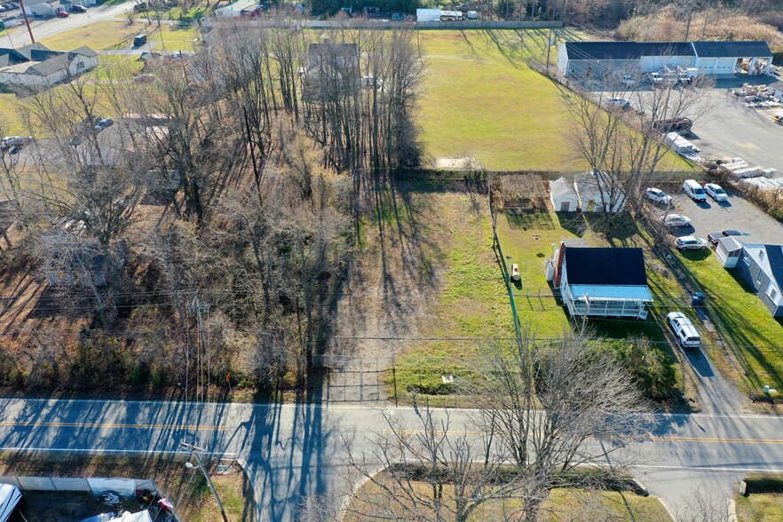 Primary Photo Of 708 Grantham Ln, New Castle Land For Sale