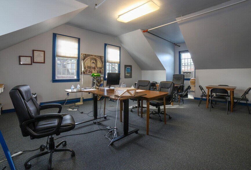 More Photos Of 121-125 Main St, Old Saybrook Storefront Retail Office For Sale