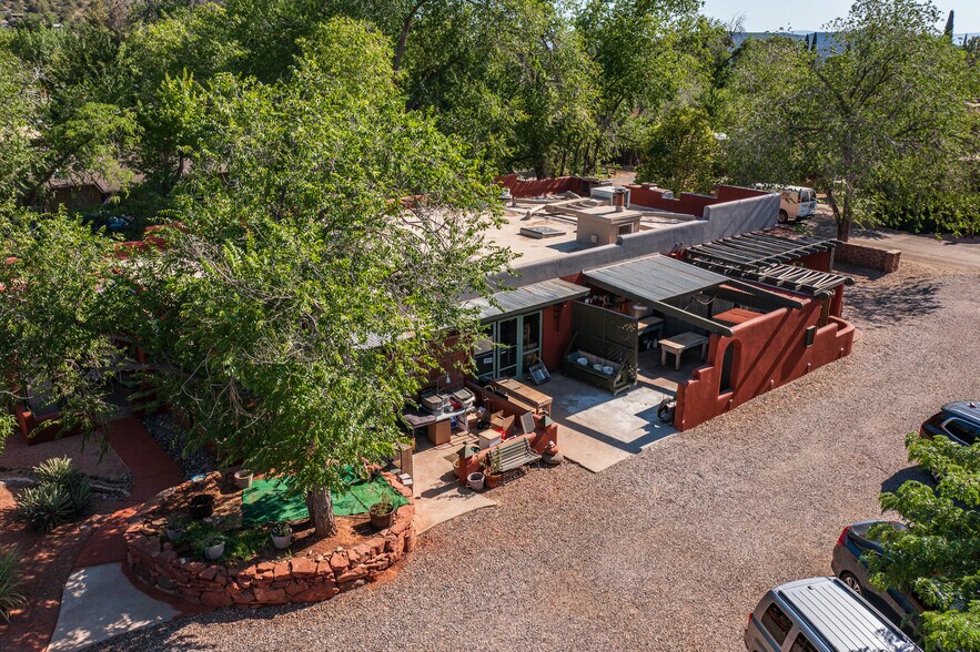 More Photos Of 110 Oak Creek Blvd, Sedona Specialty For Sale